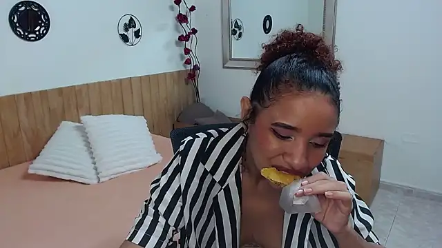 Chat +18 de Alice_Grinnerk ao vivo