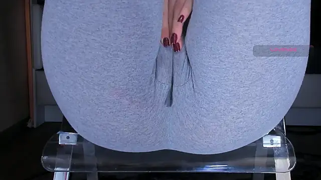 แชท XXX สดของ Cameltoe_squirt_inPants