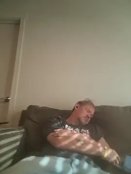 yourMasterisBored webkamerás műsora