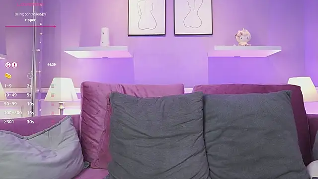 Chatroom XXX en direct de DahliaGrey