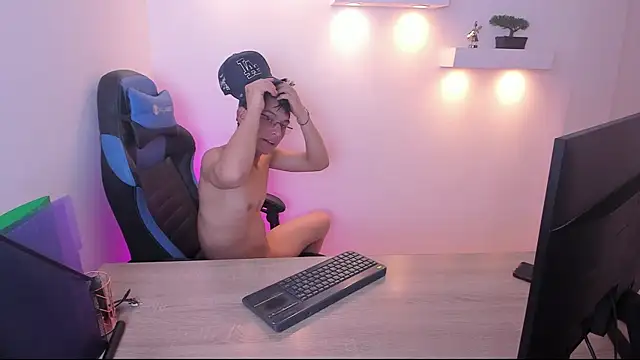 Alexander_Ammy's Live XXX Chat