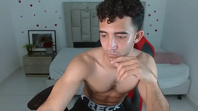 Caius_fox 即時 XXX 聊天