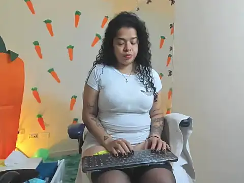 alexa-cooper-: онлайн-секс-чат