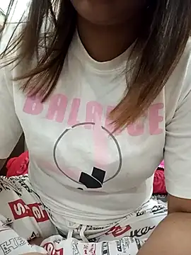 Tanha18: онлайн-секс-чат