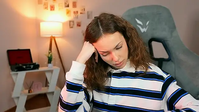 nexorine's Live XXX Chat