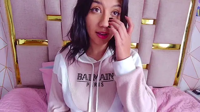 nina_carther: απευθείας συνομιλία ΧΧΧ