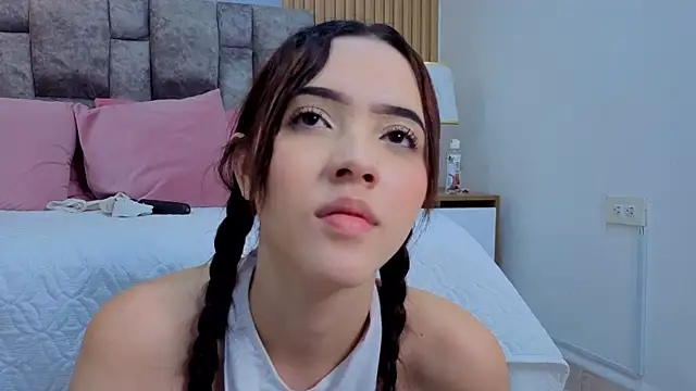 angel__kiss Adlı Modelin Web Kamerası Şovu