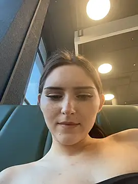 AnitaFly's Live XXX Chat