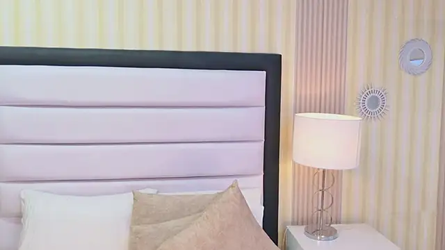 LexiSmile's Live XXX Chat