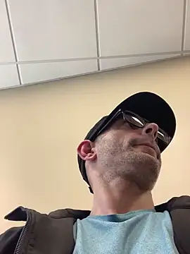 Chat XXX en directo de hailzeffn