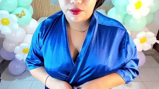 Chatroom XXX en direct de samy_19_