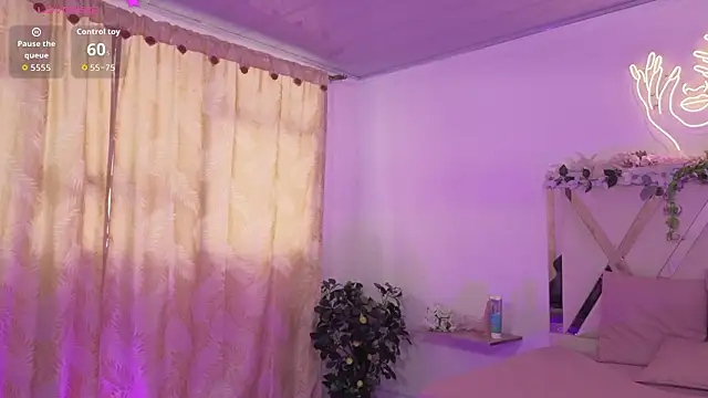 ZURY_TAY Live XXX Chat