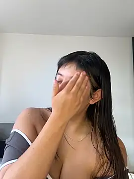 Chatroom XXX en direct de justmariee