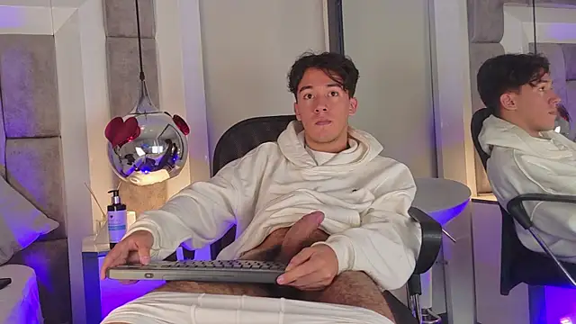 دردشة Austin_Reedss الجنسية المباشرة