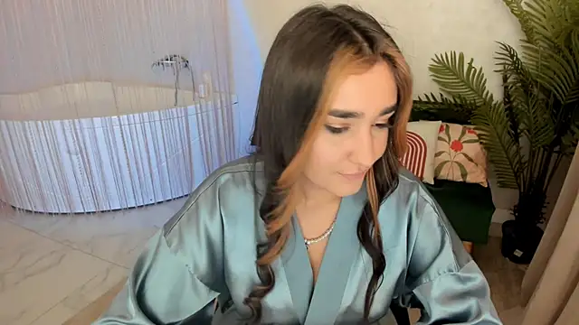 Chatroom XXX en direct de GoldenHeart_1