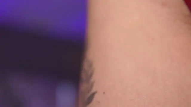 HotBustyBabeX live XXX chat