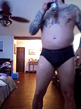 MrBiggBallz's Webcam Show
