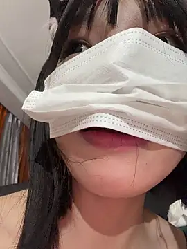 Yiyi-707 现场XXX聊天