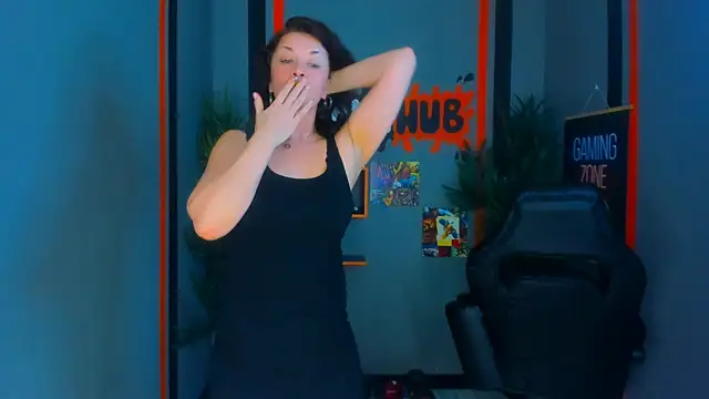 AnaMills' Live XXX Chat