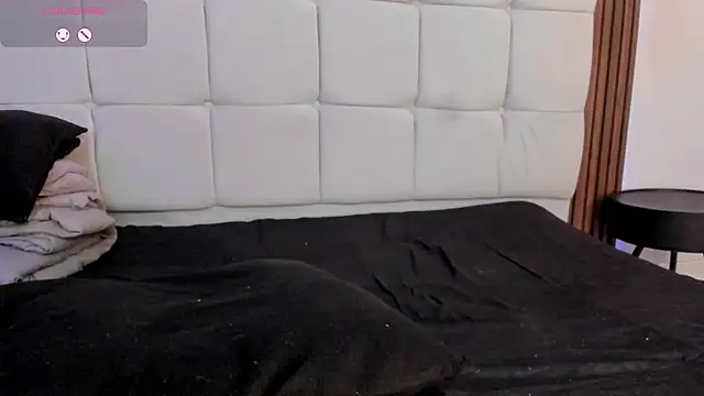 Saravy_Blandon's Live XXX Chat