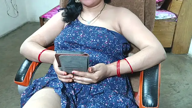 Show de webcam de Cute_Mahi22