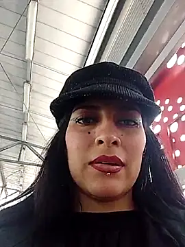 jaade_doll's Live XXX Chat