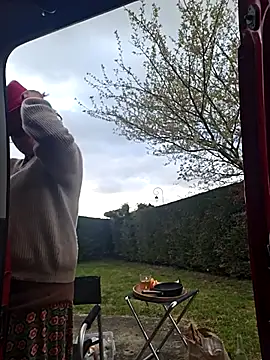 Hot-Muci – webcam-show