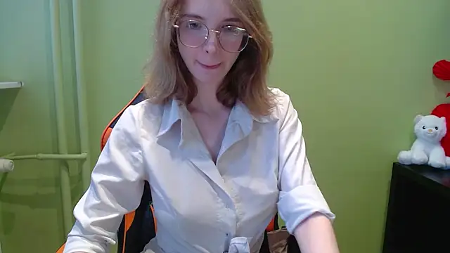 Czat XXX na żywo – juicyPenny