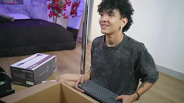 noah_travisn Webbikameraesitys