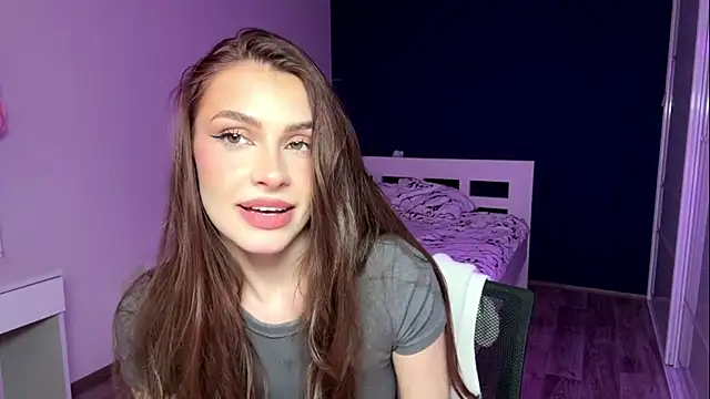 Chat +18 de MachelleSpader ao vivo