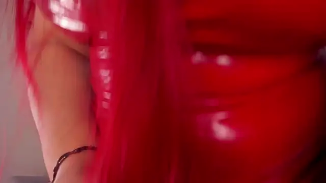 Chat XXX en directo de JadeRich