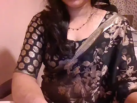 Diya_04's Webcam Show