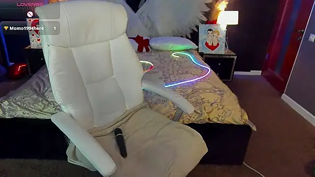 CarolinaaFoxyyy 现场XXX聊天