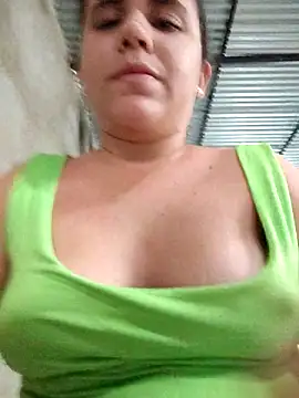 ValeriaSantos-'s Live XXX Chat