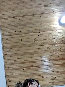 Chatroom XXX en direct de AlexxiaaMat