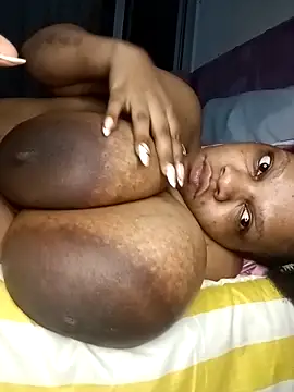 HappygalTheQueen's Live XXX Chat