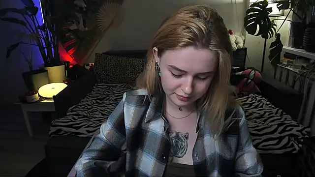 Alexa_Pirs Obrolan Langsung XXX