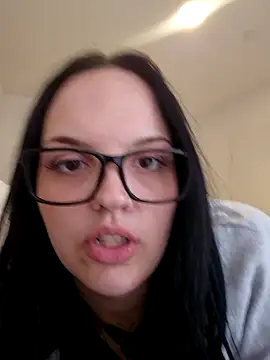 دردشة JUJUICY- الجنسية المباشرة