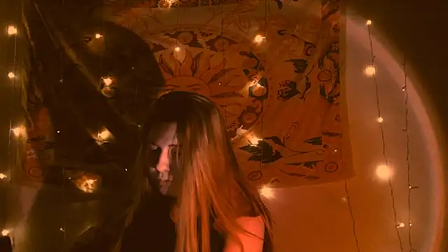 AliceCUNTach: онлайн-секс-чат