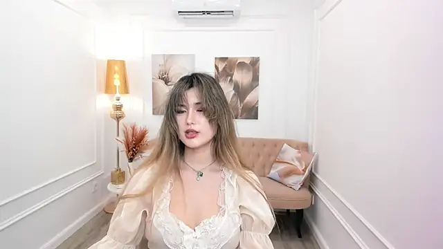 AnneTLi's Live XXX Chat