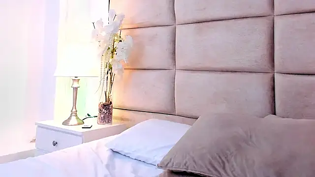 Czat XXX na żywo – ScarletJons