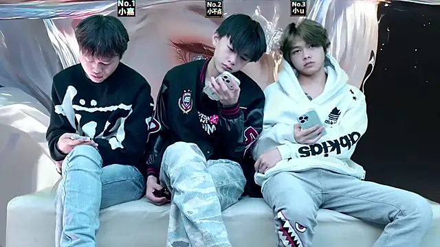 xiaohuangren01 Obrolan Langsung XXX