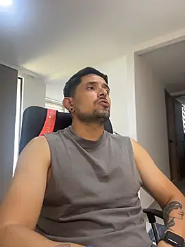 Chat +18 de TroyeSavage ao vivo