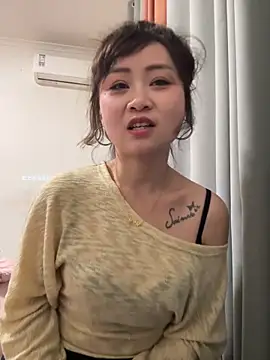 Huihui_518 Pertunjukan Webcam