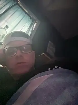 traejddd webkamerás műsora