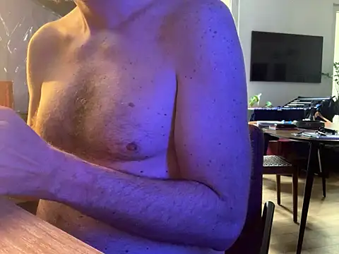 daddyffpig Adlı Modelin Web Kamerası Şovu