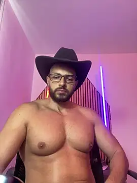 magnumchris Adlı Modelin Web Kamerası Şovu