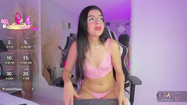 Chat +18 de KarelyMitchel ao vivo