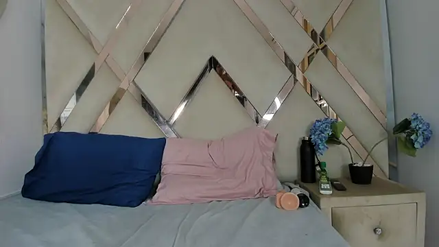 دردشة honeyhtx الجنسية المباشرة