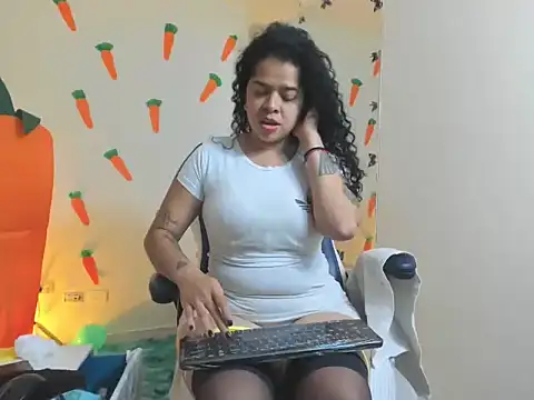 alexa-cooper-'s Live XXX Chat